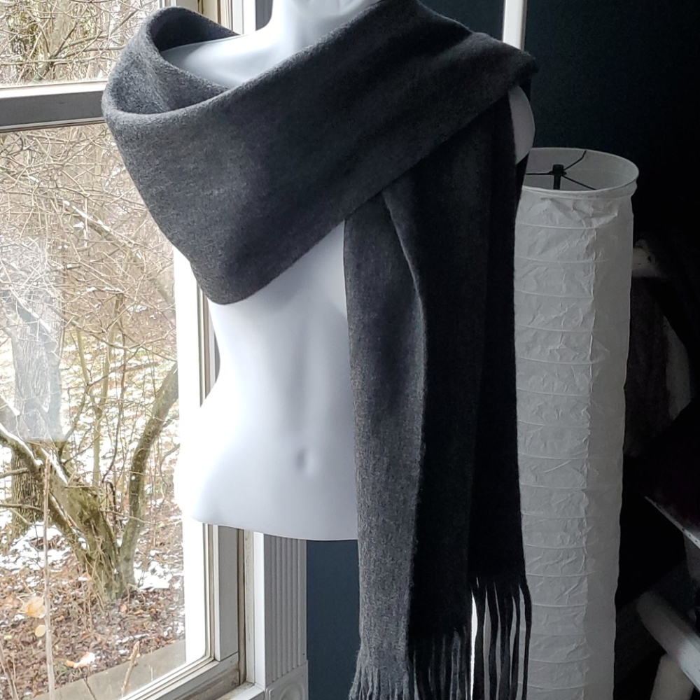 Lucky brand scarf NWT